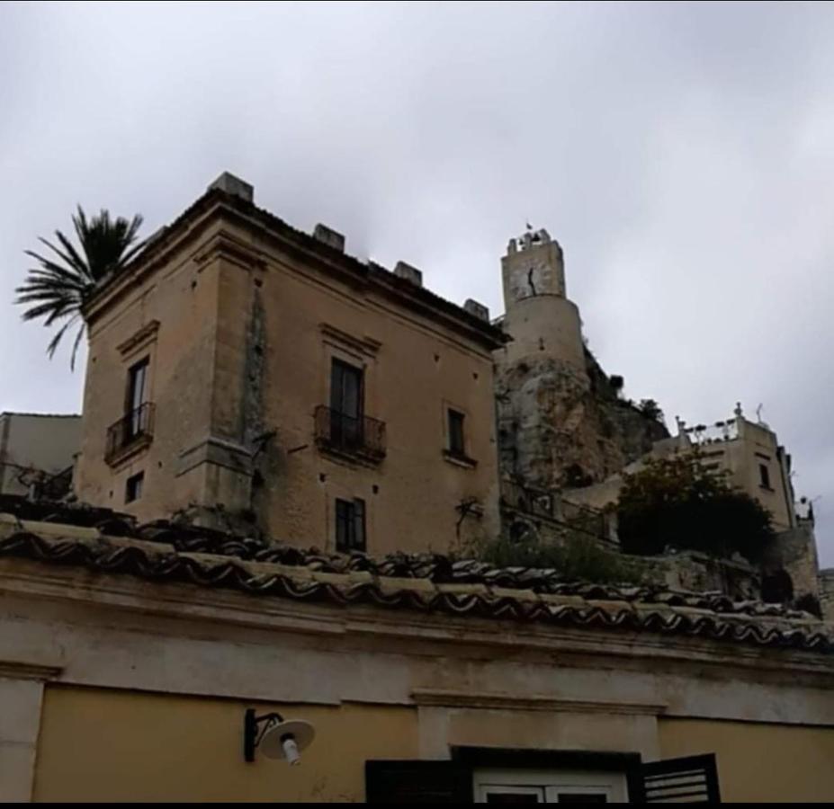 Casa Vacanza Vico Medica Modica Zewnętrze zdjęcie